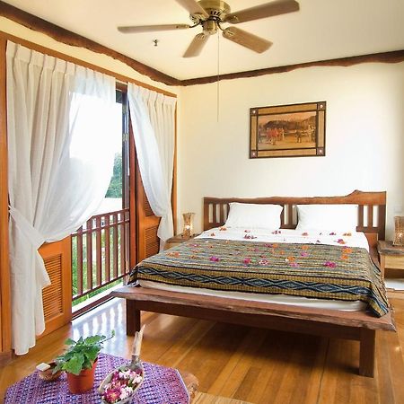 Borneo Highlands Resort Padawan Zimmer foto