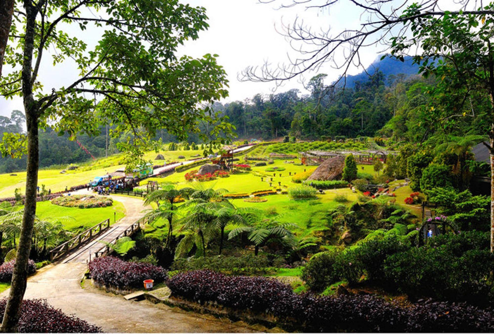 Borneo Highlands Resort Padawan Exterior foto